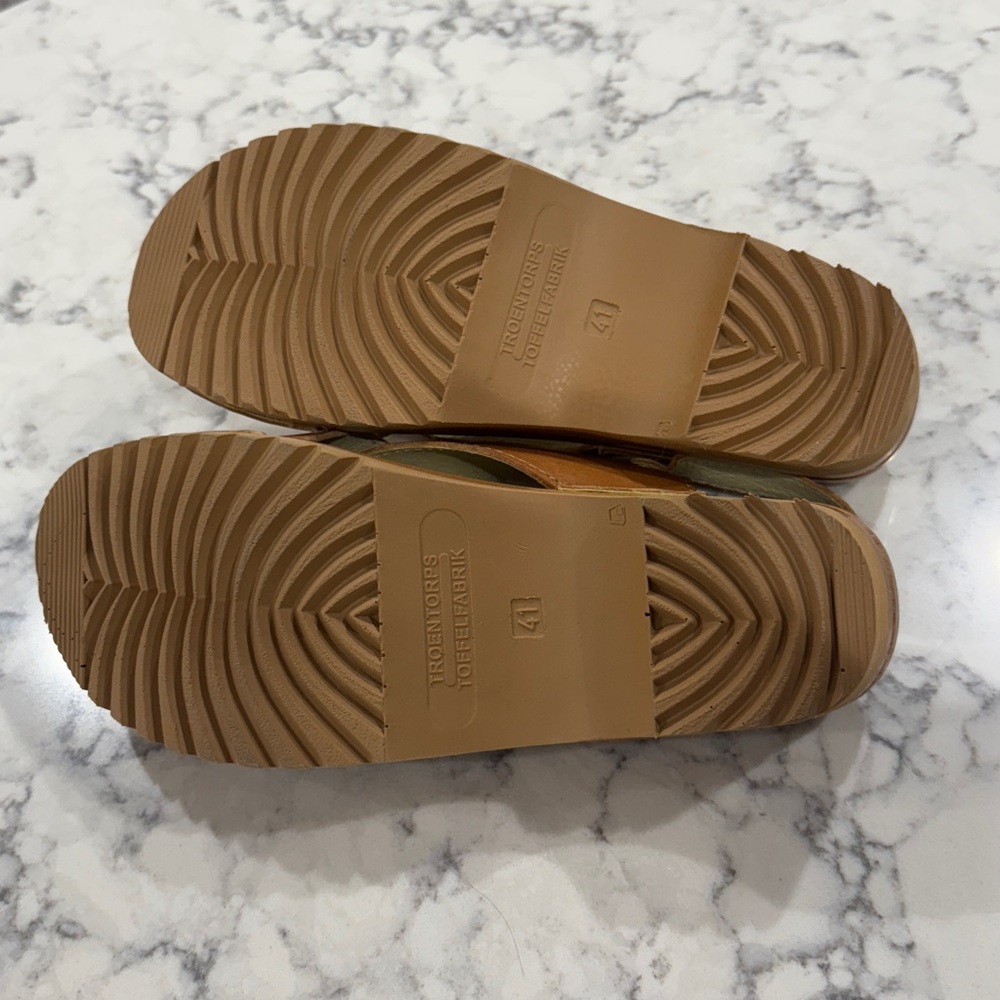 Troentorp Stylish Tan Leather Sandals new without tag - Picture 5 of 7